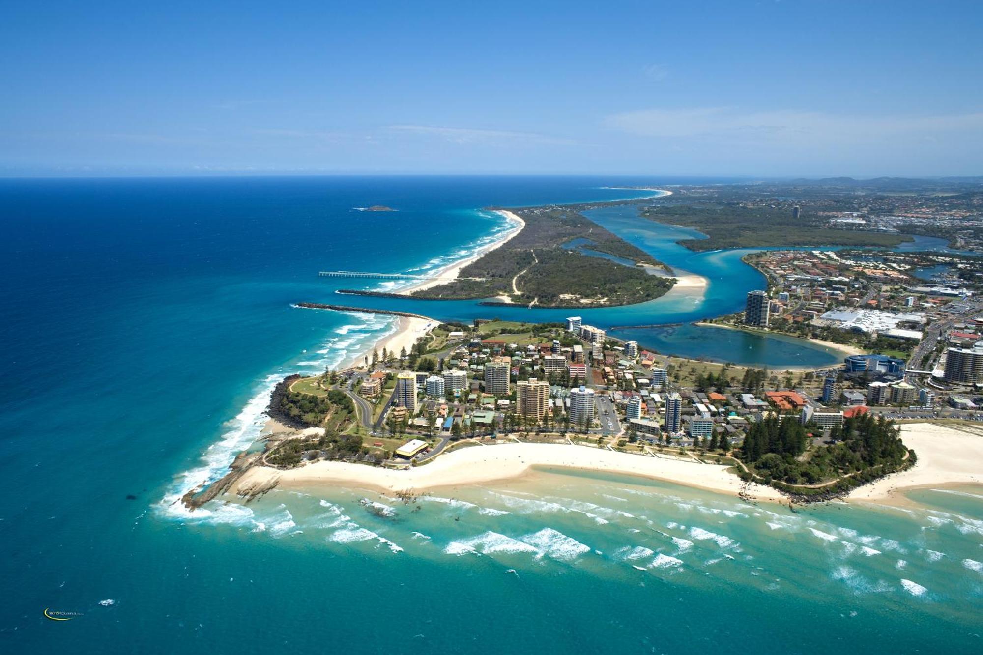 Rainbow Commodore Coolangatta Gold Coast Luaran gambar